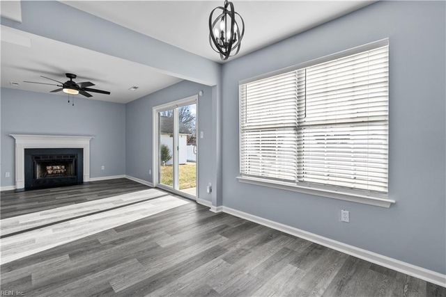 5 Cranes CV, Hampton, VA 23669