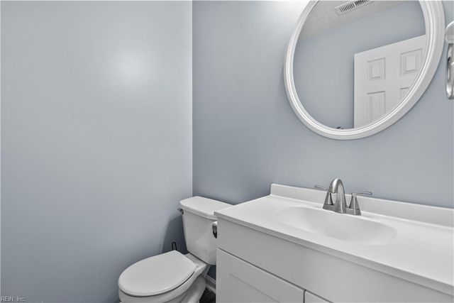 5 Cranes CV, Hampton, VA 23669