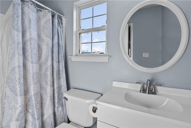 5 Cranes CV, Hampton, VA 23669