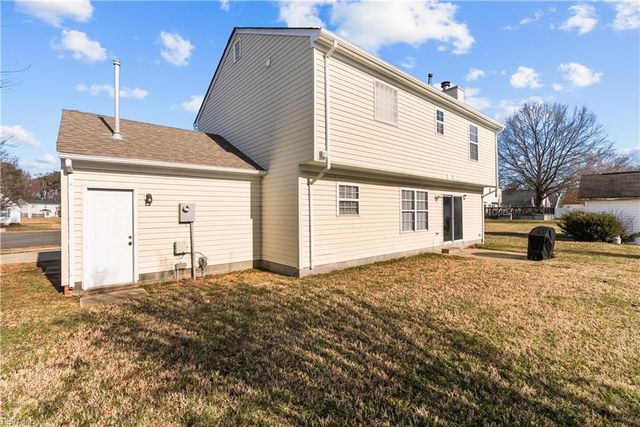 5 Cranes CV, Hampton, VA 23669