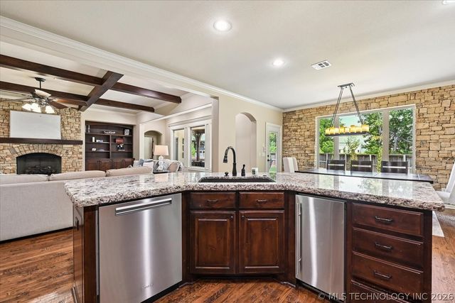 9475 E 106th Street S, Bixby, OK 74133