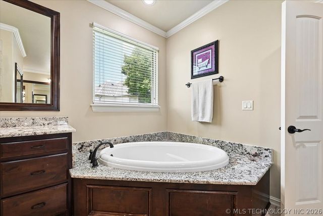 9475 E 106th Street S, Bixby, OK 74133