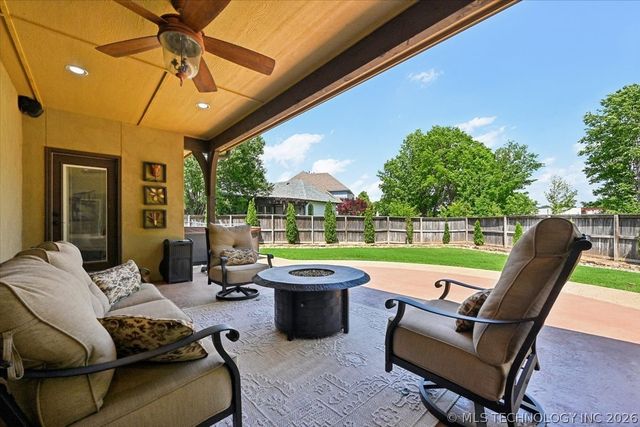 9475 E 106th Street S, Bixby, OK 74133