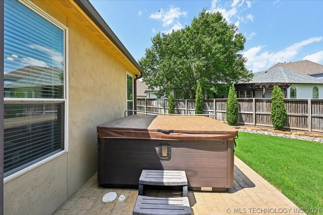 9475 E 106th Street S, Bixby, OK 74133