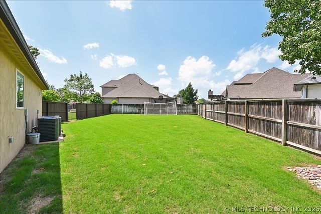 9475 E 106th Street S, Bixby, OK 74133