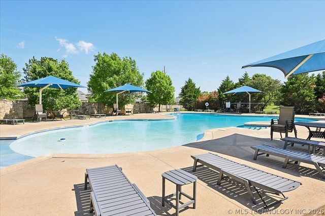 9475 E 106th Street S, Bixby, OK 74133