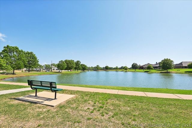 9475 E 106th Street S, Bixby, OK 74133