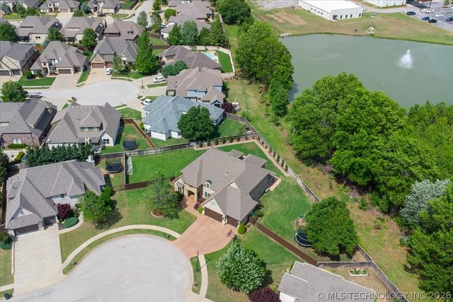 9475 E 106th Street S, Bixby, OK 74133