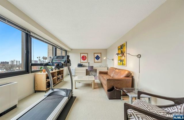 1500 Palisade 14F, Fort Lee, NJ 07024