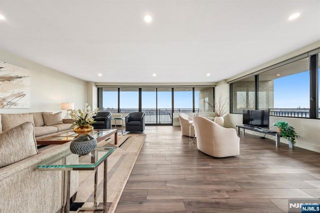 1500 Palisade 14F, Fort Lee, NJ 07024