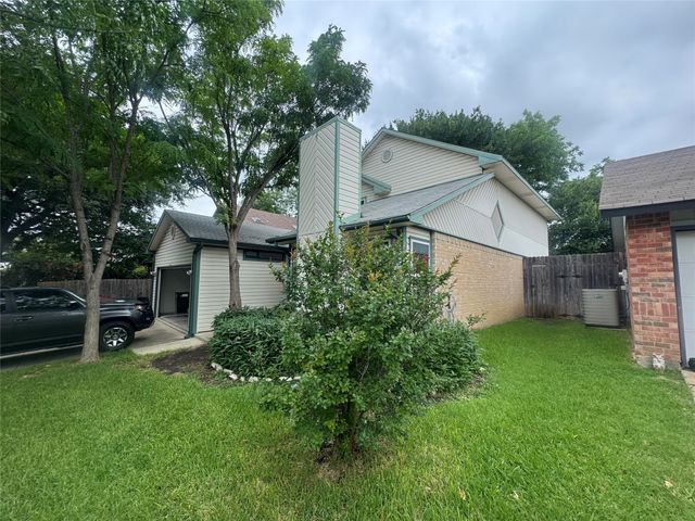 4649 Misty Ridge Drive, Fort Worth, TX 76137