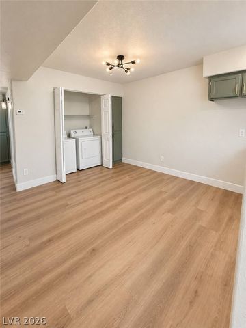 2725 South Nellis Boulevard 1017, Las Vegas, NV 89121