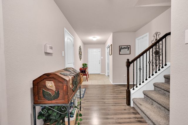 217 Hackney Drive, Waxahachie, TX 75165