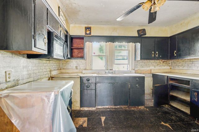 540 Goshen Avenue, Elkhart, IN 46516