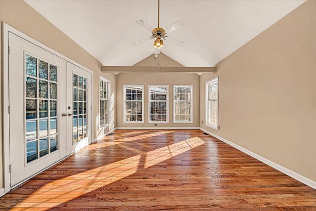 3120 Carvins Cove RD, Salem, VA 24153