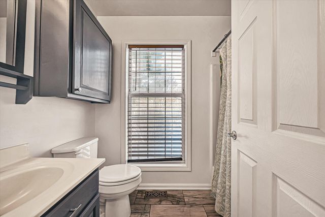 3120 Carvins Cove RD, Salem, VA 24153