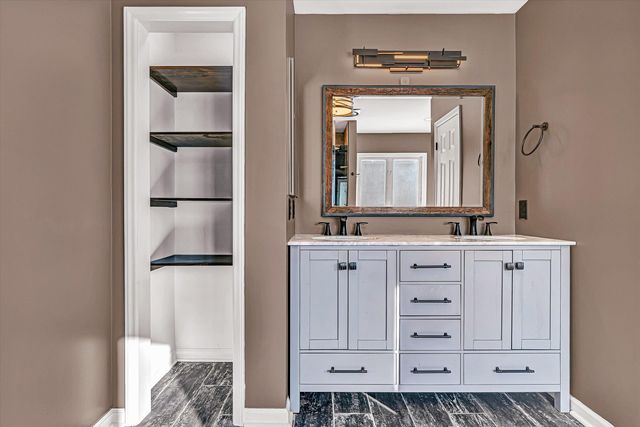 3120 Carvins Cove RD, Salem, VA 24153