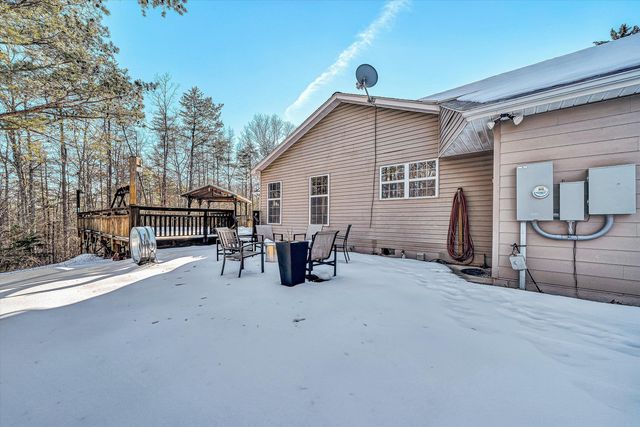 3120 Carvins Cove RD, Salem, VA 24153