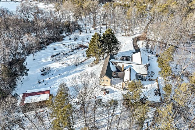 3120 Carvins Cove RD, Salem, VA 24153