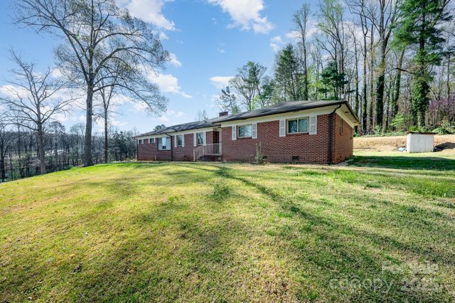 724 Rocky River Road W, Charlotte, NC 28213