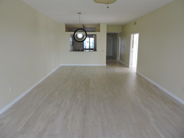 370 Golfview Road 901, North Palm Beach, FL 33408