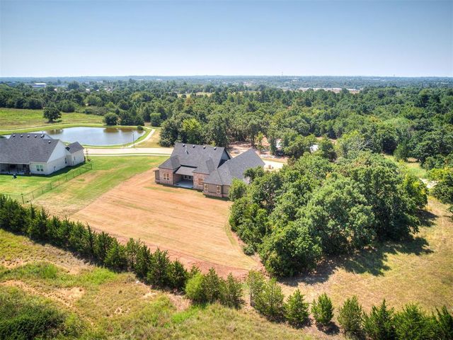 14117 North Ridge Drive, Choctaw, OK 73020