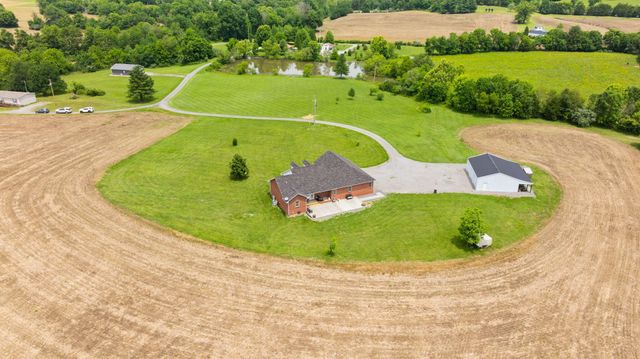 176 Wetland Drive, Jamestown, KY 42629