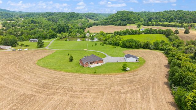 176 Wetland Drive, Jamestown, KY 42629