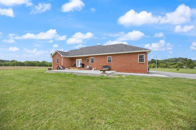 176 Wetland Drive, Jamestown, KY 42629