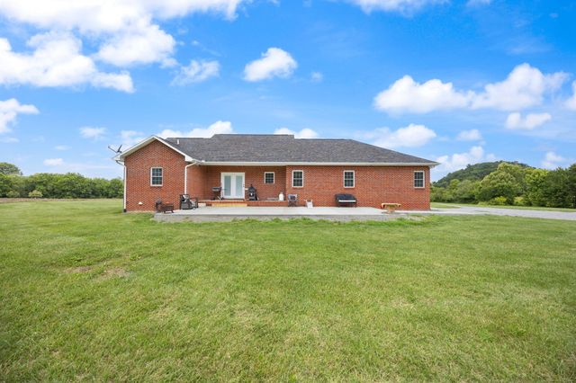 176 Wetland Drive, Jamestown, KY 42629