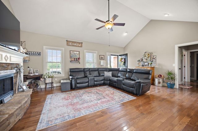 176 Wetland Drive, Jamestown, KY 42629