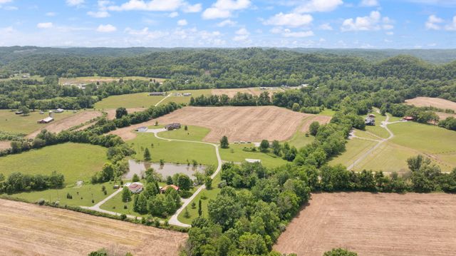 176 Wetland Drive, Jamestown, KY 42629
