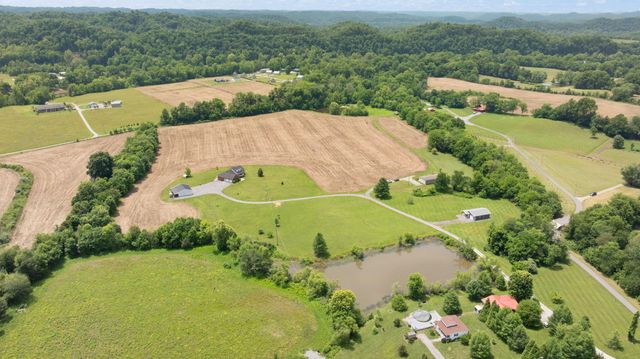 176 Wetland Drive, Jamestown, KY 42629