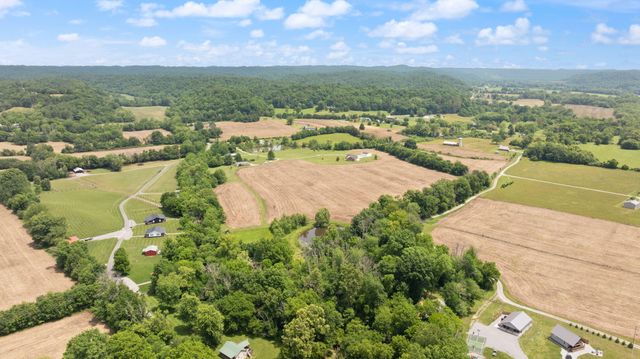 176 Wetland Drive, Jamestown, KY 42629