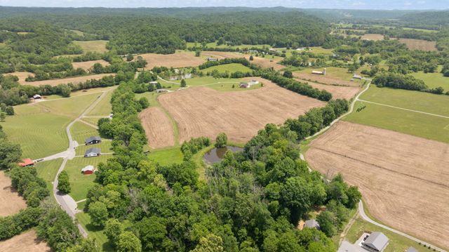 176 Wetland Drive, Jamestown, KY 42629