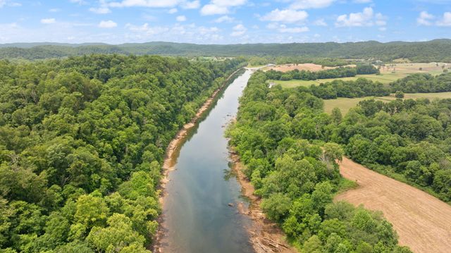 176 Wetland Drive, Jamestown, KY 42629