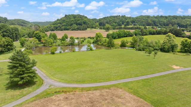 176 Wetland Drive, Jamestown, KY 42629