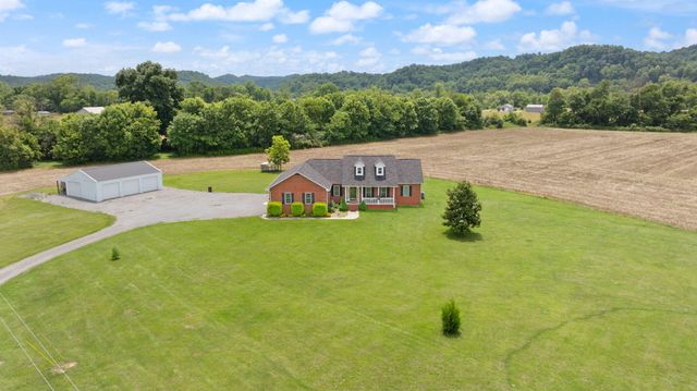 176 Wetland Drive, Jamestown, KY 42629