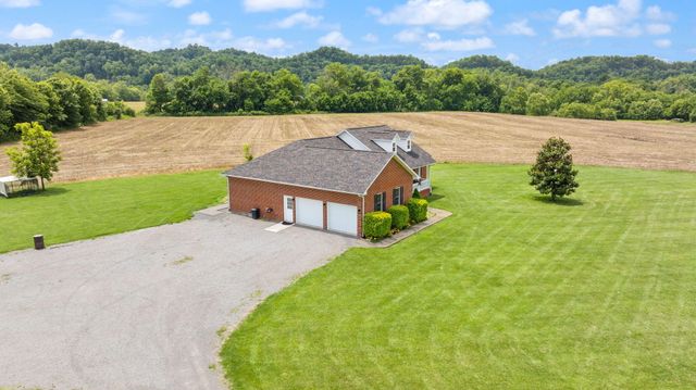 176 Wetland Drive, Jamestown, KY 42629