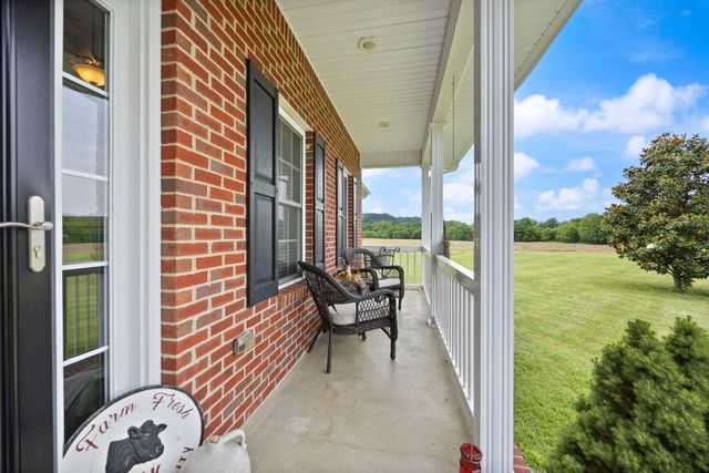 176 Wetland Drive, Jamestown, KY 42629
