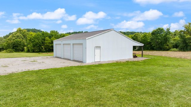 176 Wetland Drive, Jamestown, KY 42629