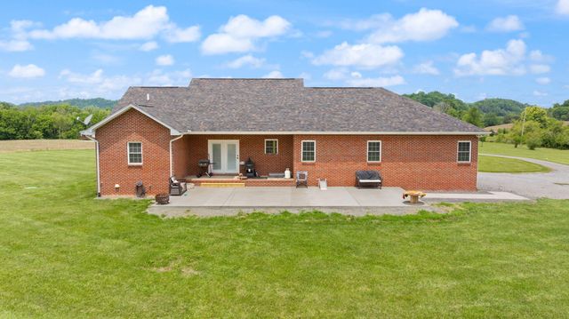 176 Wetland Drive, Jamestown, KY 42629