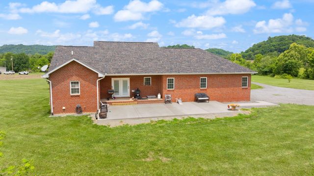 176 Wetland Drive, Jamestown, KY 42629