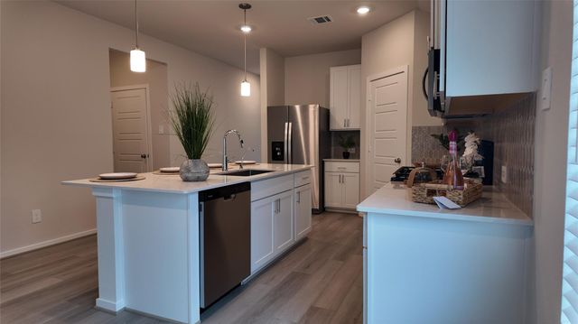16241 Parish Pointe Court, Conroe, TX 77302