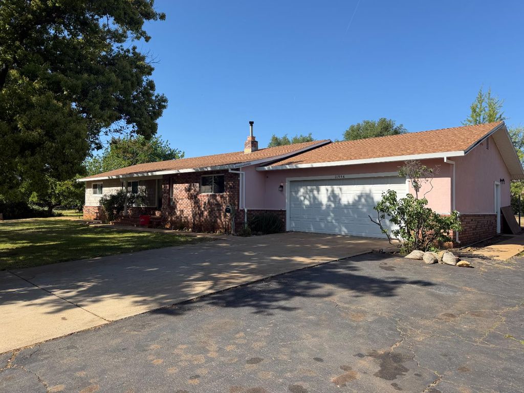 11956 Colt Dr, Sutter Creek, CA 95685