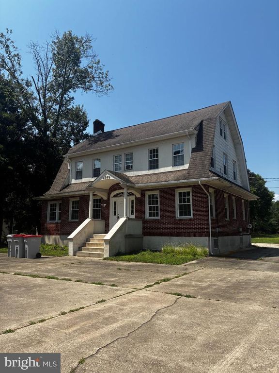 2520 N WEST BLVD, VINELAND, NJ 08360 — exterior