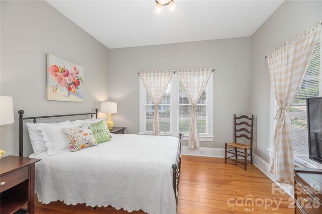 163 Pharr Street, Canton, NC 28716
