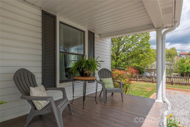 163 Pharr Street, Canton, NC 28716