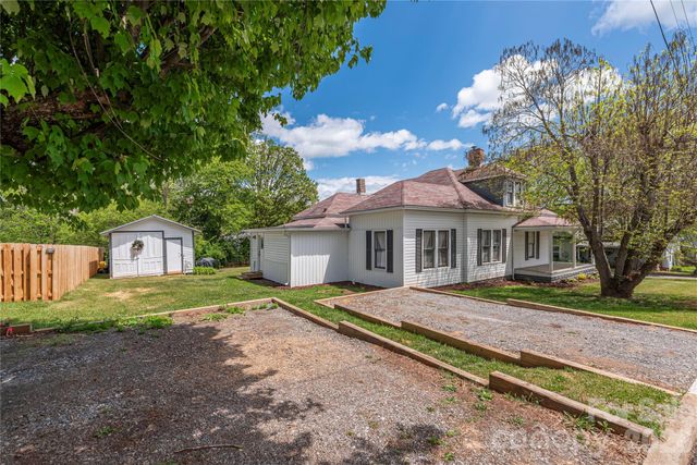163 Pharr Street, Canton, NC 28716