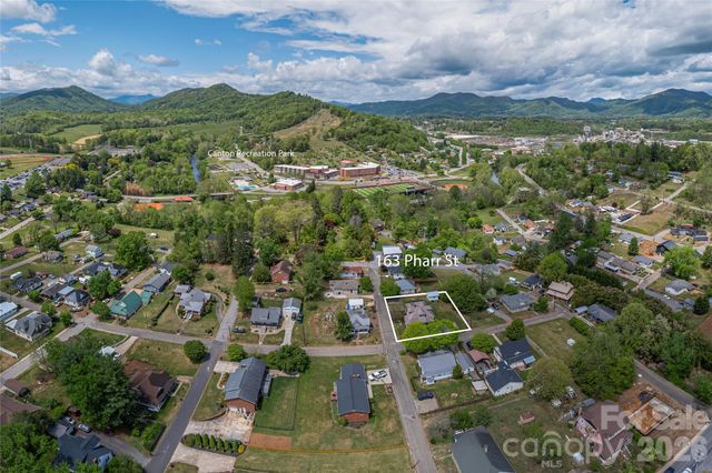 163 Pharr Street, Canton, NC 28716